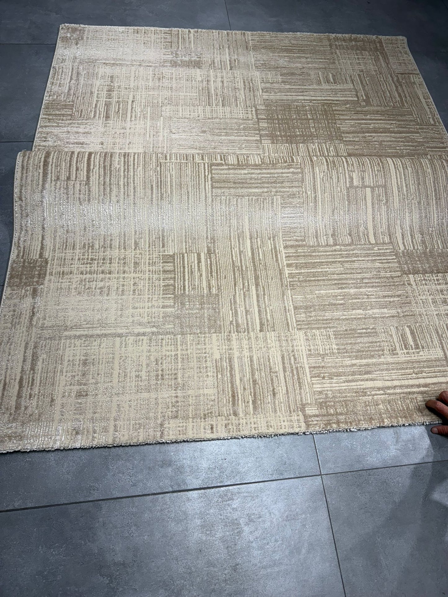 Impressive Koleksiyonu 4 Metrekare Bej Krem Modern Salon Mutfak Yatak Odası Halısı - Ottofis Halı