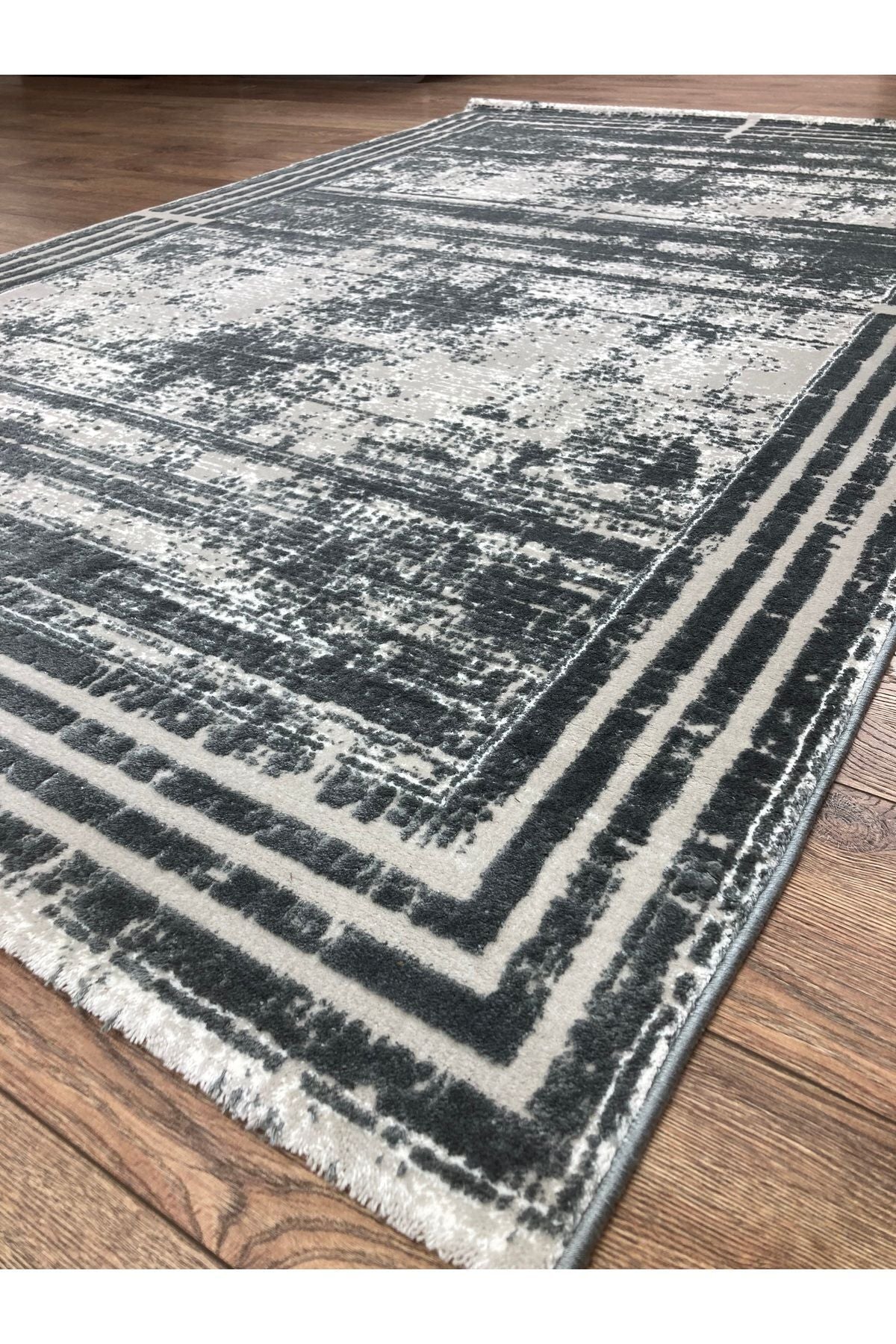 Laura Koleksiyonu Antrasit Renk 4 Metrekare 150x230cm %100 Akrilik Iplik Saçaksız Makine Dokuma Salon Mutfak Yatak Odası Halısı