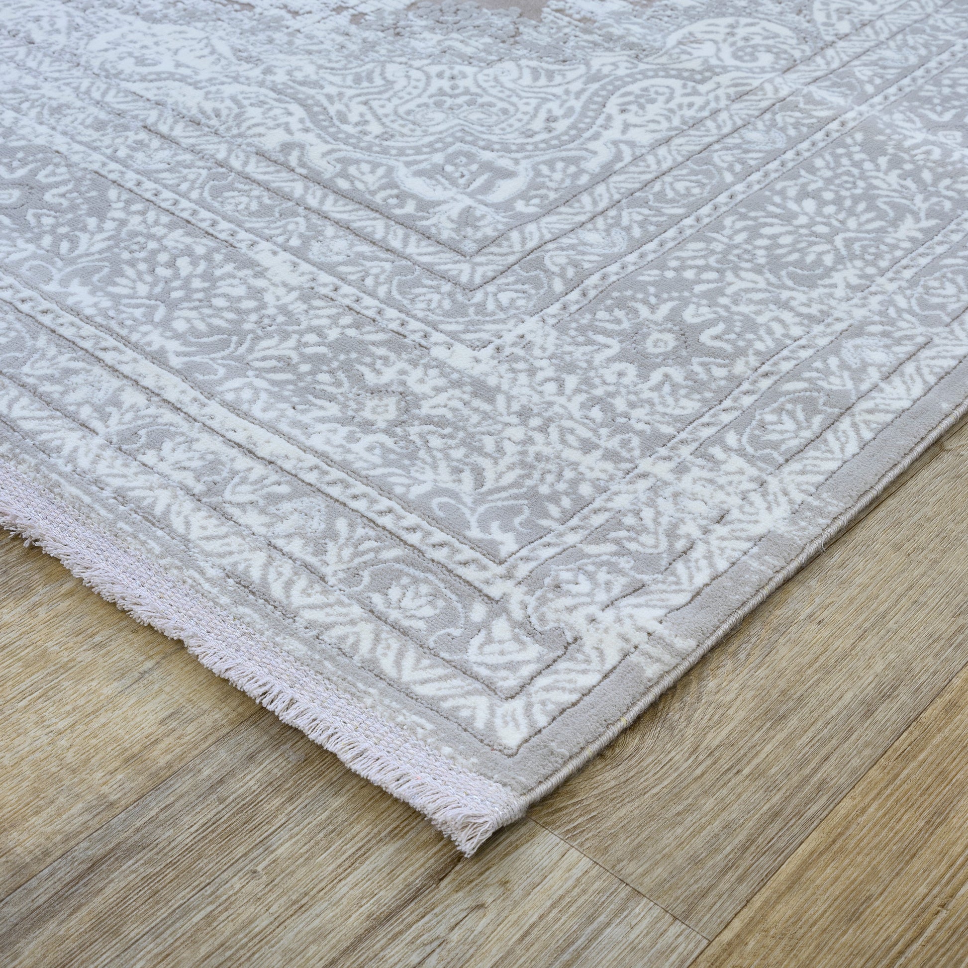 Concept Koleksiyonu Bej-Gri Saçaklı Makine Halısı - Ottofis Halı