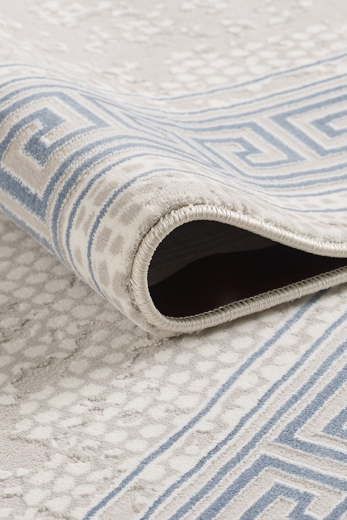 Toscana Koleksiyonu 3.5m² 150x230cm Krem-mavi Renk Polyester Iplik Düz Saçaklı Makine Dokuma Halı - Ottofis Halı