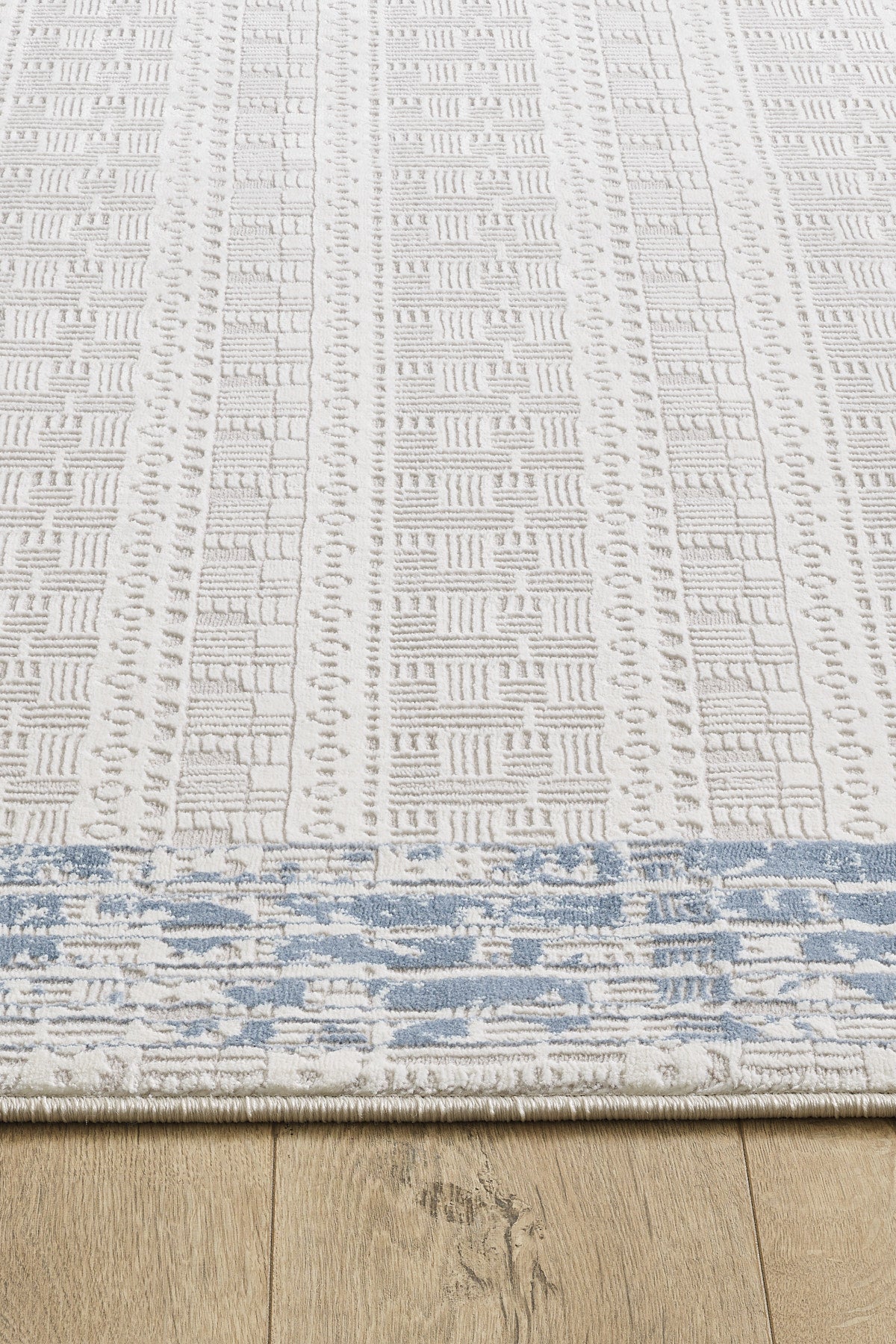 Toscana Koleksiyonu 3.5m² 150x230cm Krem-mavi Renk Polyester Iplik Düz Saçaklı Makine Dokuma Halı - Ottofis Halı