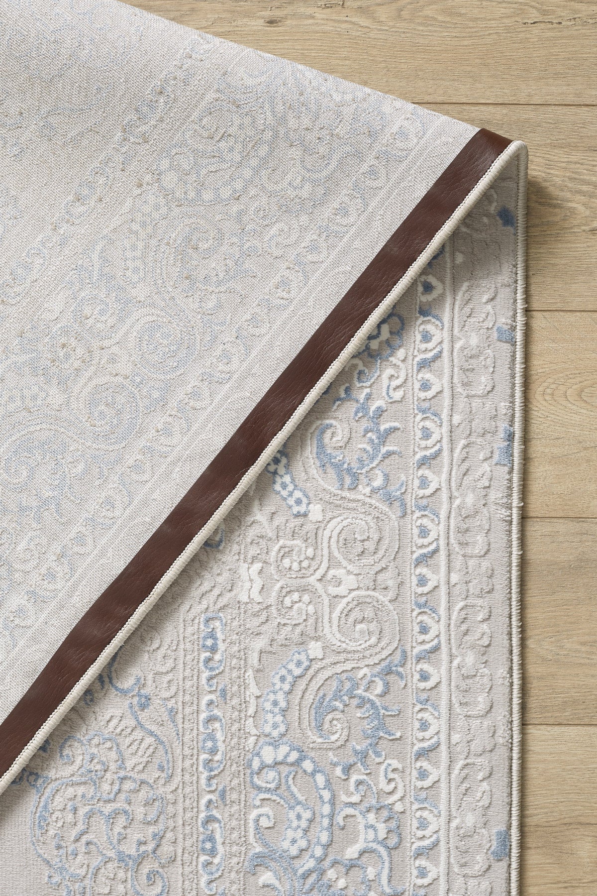 Toscana Koleksiyonu 3.5m² 150x230cm Gri-krem-mavi 3 Renk Polyester Iplik Düz Saçaklı Makine Halı - Ottofis Halı