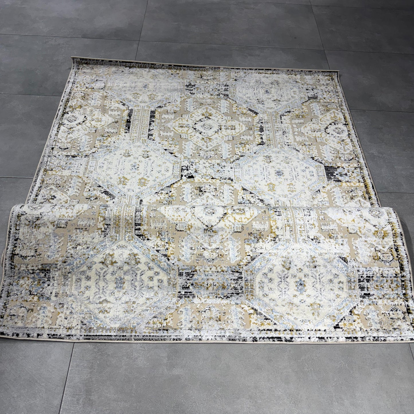 Impressive Koleksiyonu 4 Metrekare Klasik Desenli Salon Mutfak Yatak Odası Halısı - Ottofis Halı