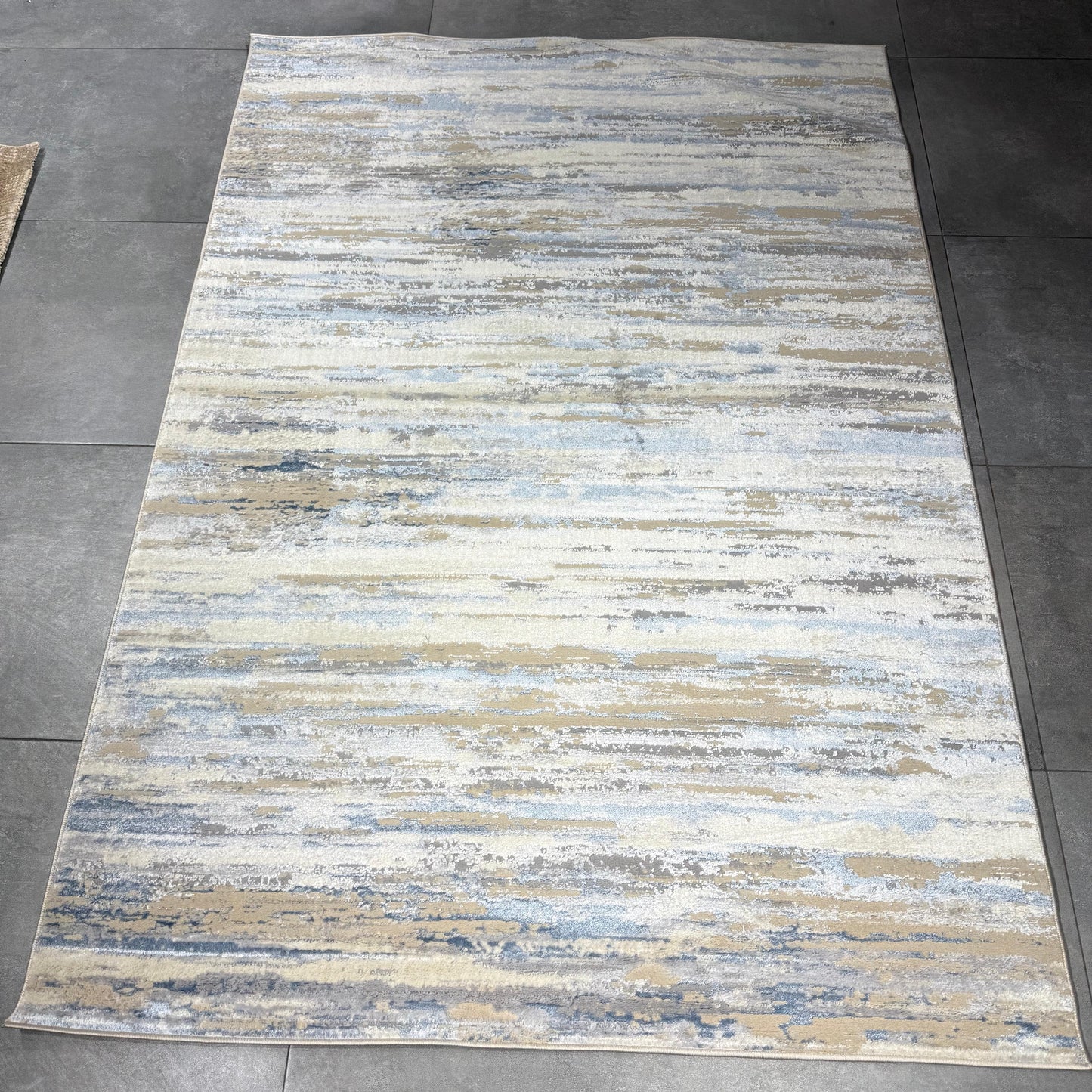 Impressive Koleksiyonu 4 Metrekare Bej Krem Mavi Modern Salon Mutfak Yatak Odası Halısı - Ottofis Halı