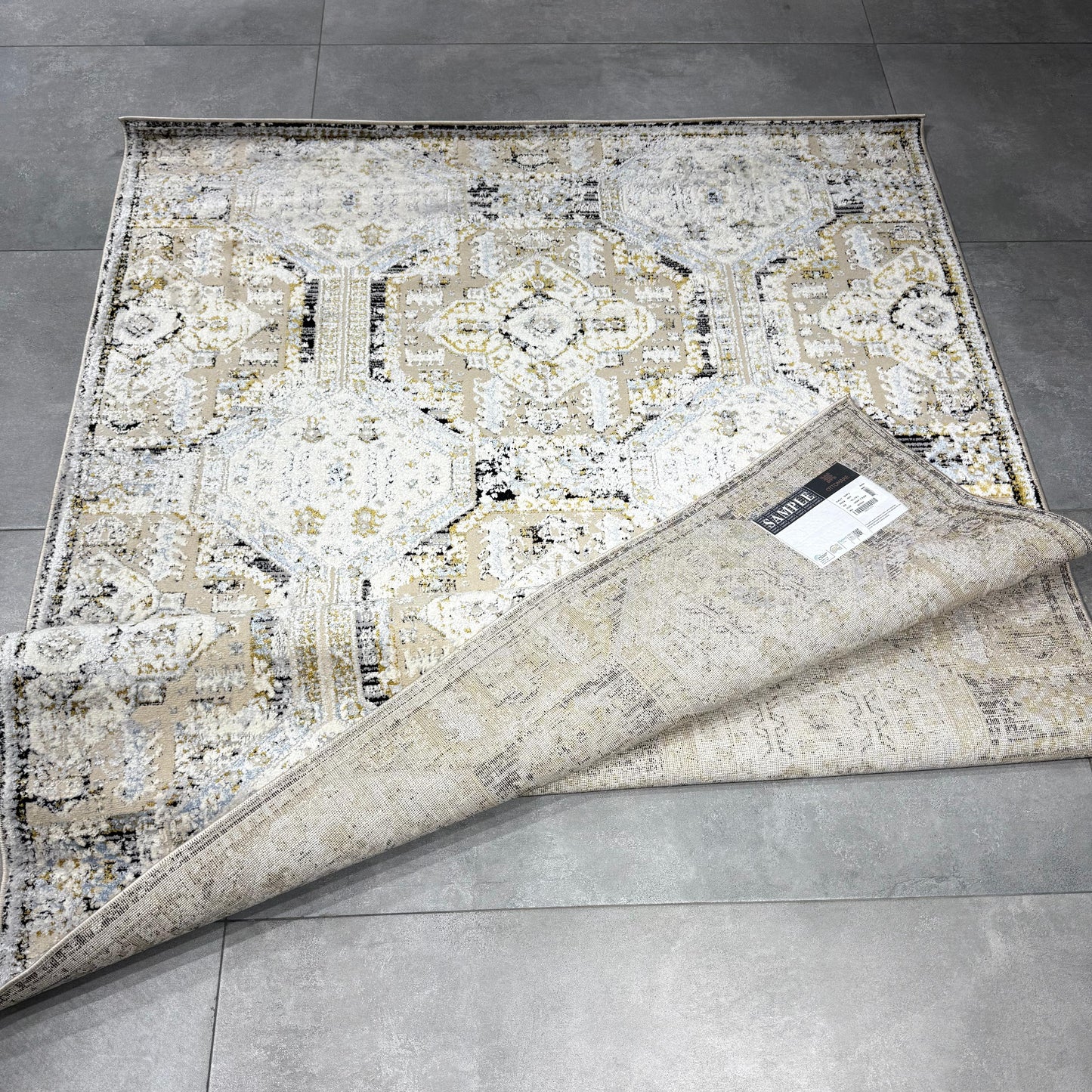 Impressive Koleksiyonu 4 Metrekare Klasik Desenli Salon Mutfak Yatak Odası Halısı - Ottofis Halı